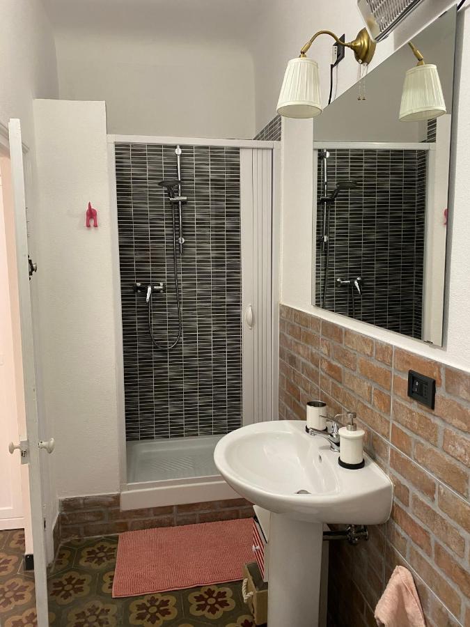 B&B Dormire Dai Grimaldi Genua Zewnętrze zdjęcie
